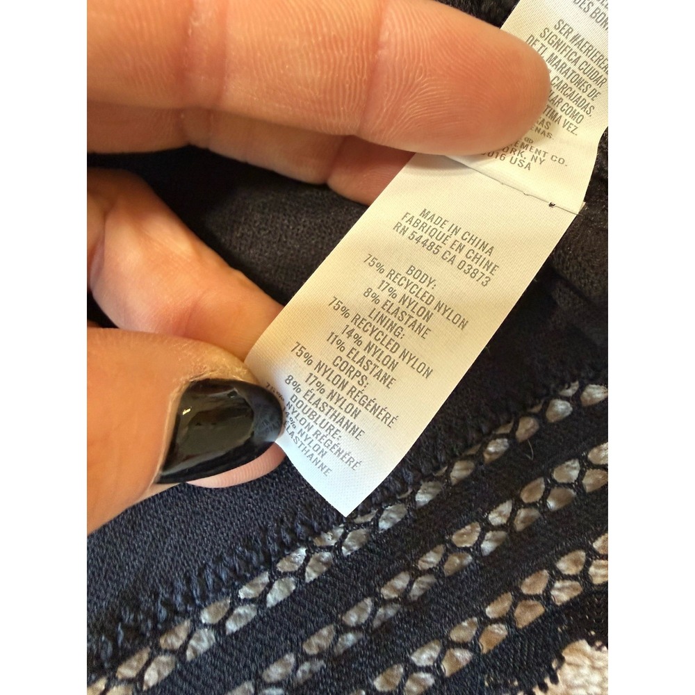 NWT Aerie Superchill Floral Lace Crop Top Black Women's Size Medium - Picture 8 of 9